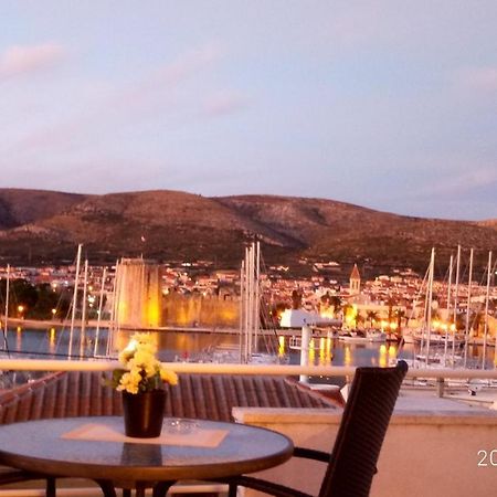 Villa Angel โตรกีร์ ภายนอก รูปภาพ